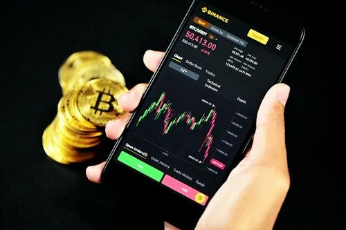 How Does Staking And Savings Work On Binance? Hero Image